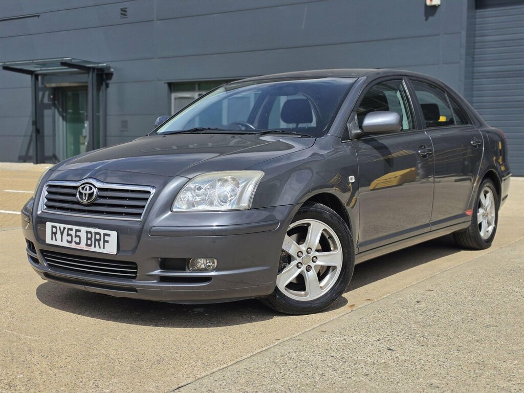 Toyota Avensis Blue #9
