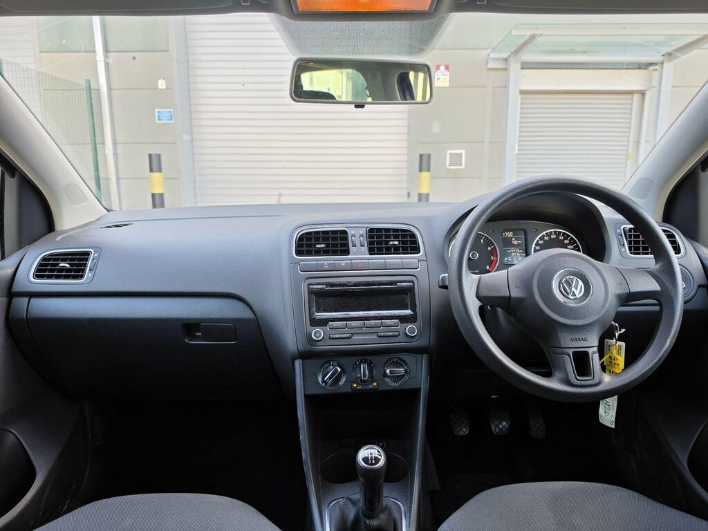 Volkswagen Polo 1.4 Match Black #4