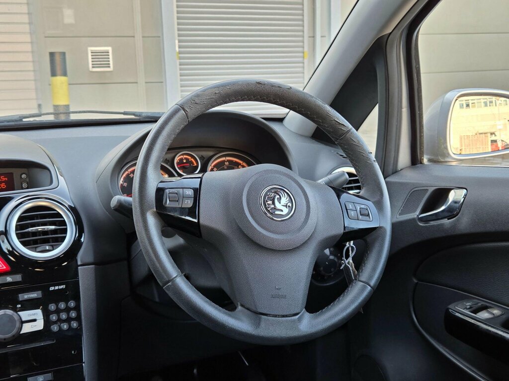 Vauxhall Corsa Club Ac 16V 5-Door Gold #28