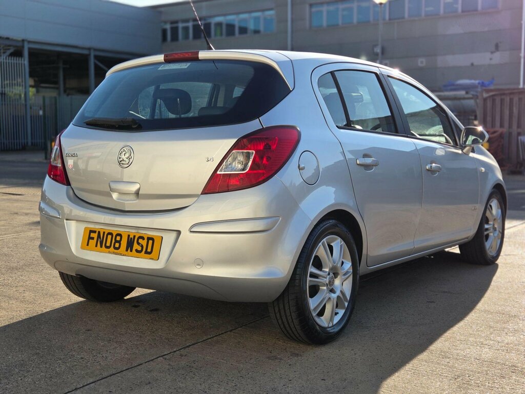 Vauxhall Corsa Club Ac 16V 5-Door Gold #12