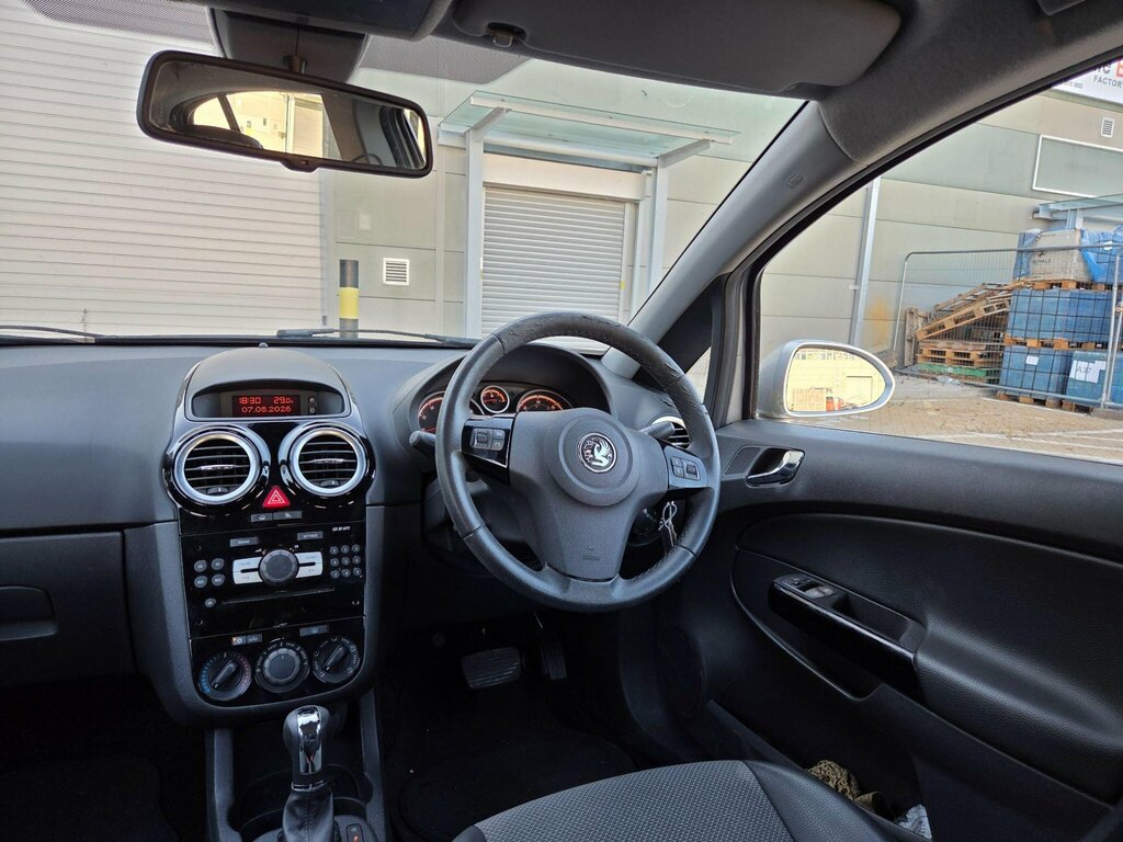 Vauxhall Corsa Club Ac 16V 5-Door Gold #20