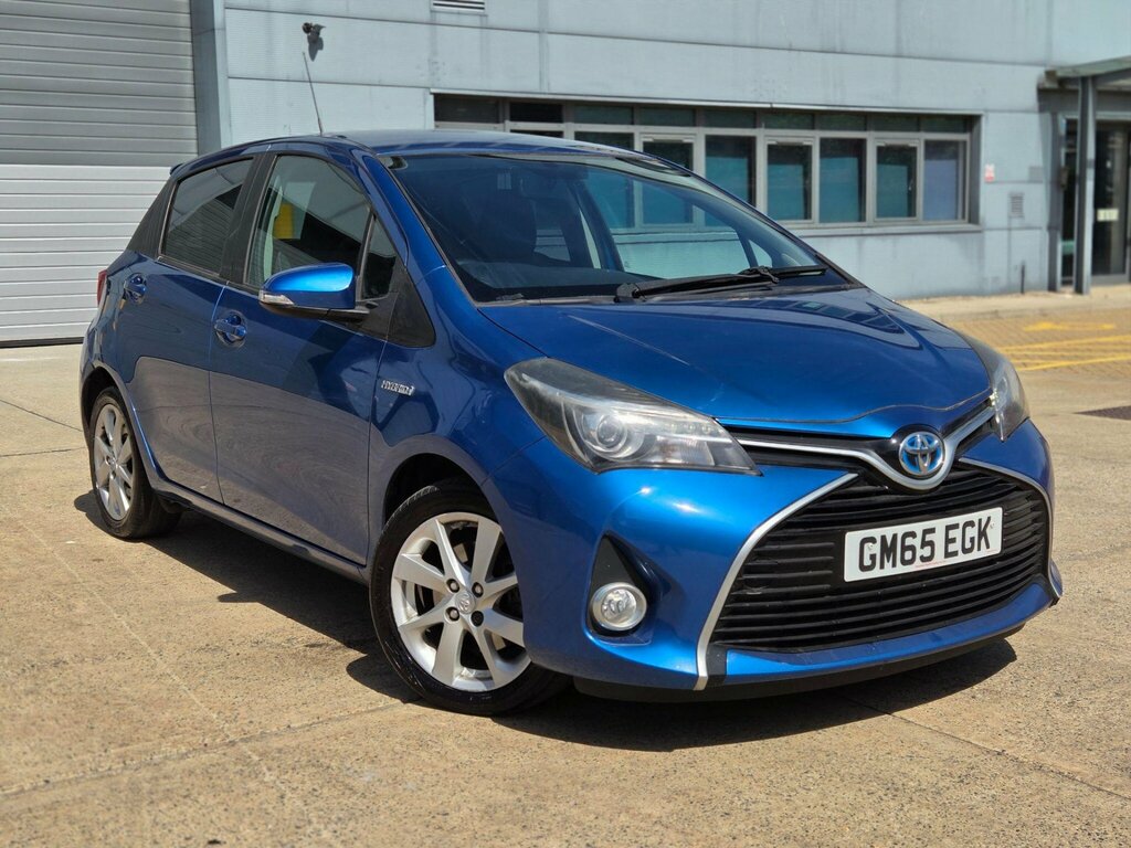 Toyota Yaris 1.5 Vvt-h Sport E-cvt Euro 6 Blue