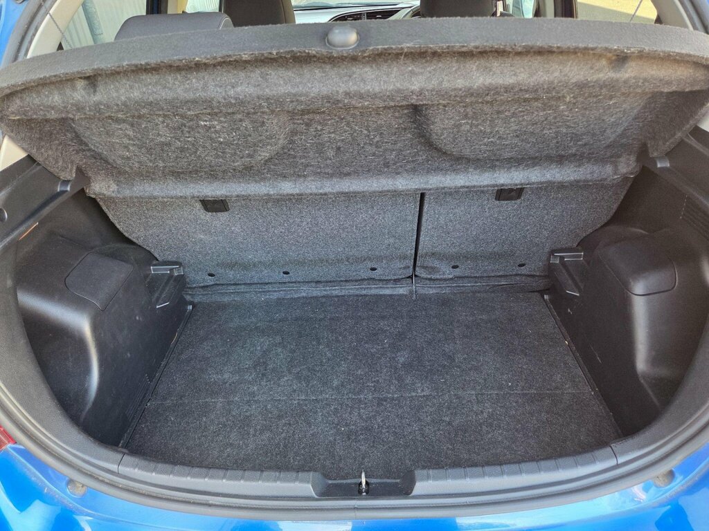 Toyota Yaris Icon 1.5 Hybrid #41
