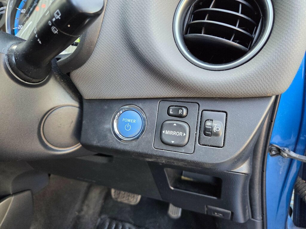 Toyota Yaris Icon 1.5 Hybrid #46