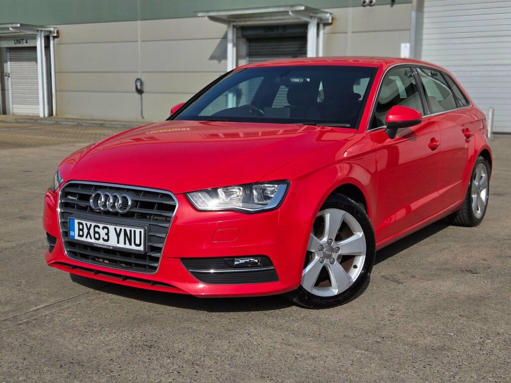 Audi A3 1.4 Tfsi Sport Sportback Euro 5 Ss Red #2