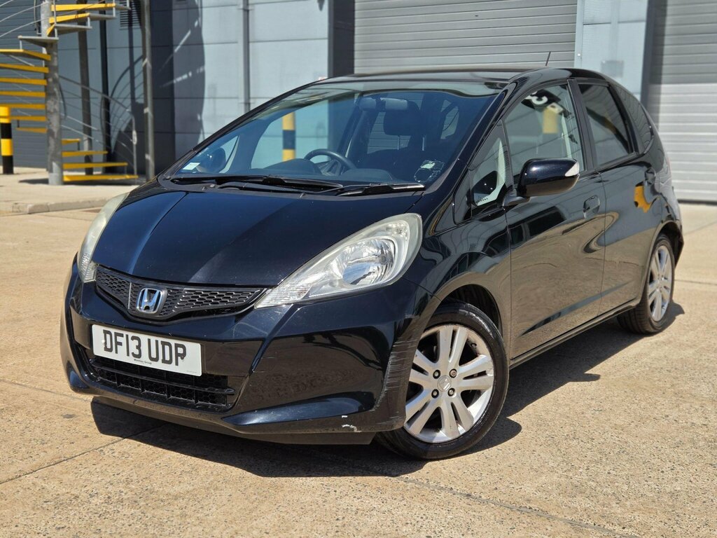 Honda Jazz 1.4 I-vtec Es Plus Cvt Euro 5 Black #2