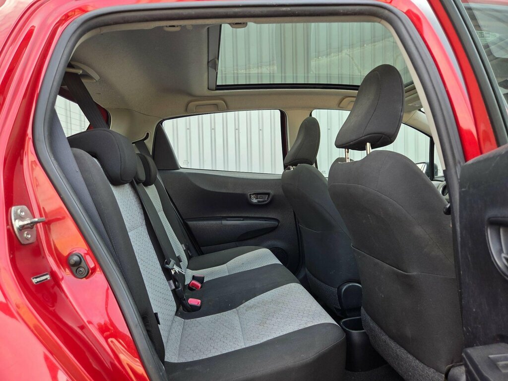 Toyota Yaris 1.33 Dual Vvt-i Sr Euro 5 Red #24