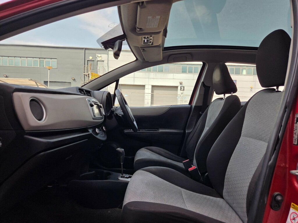 Toyota Yaris 1.33 Dual Vvt-i Sr Euro 5 Red #21