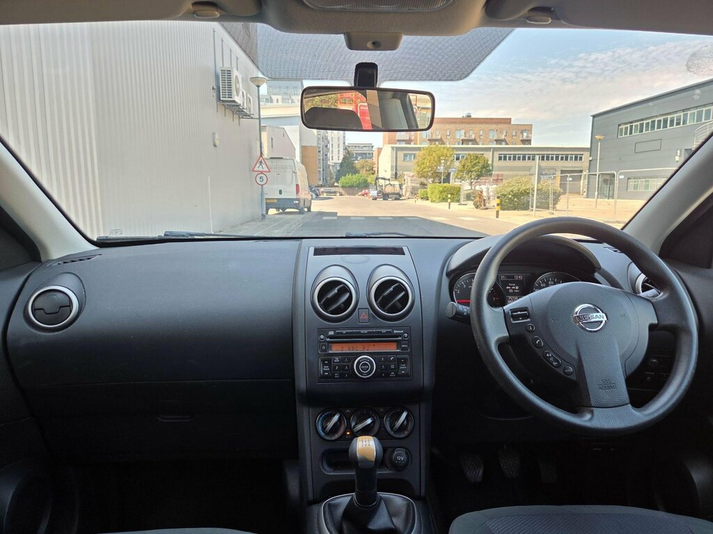 Nissan Qashqai 1.6 Visia 2Wd Euro 5 Ss White #4