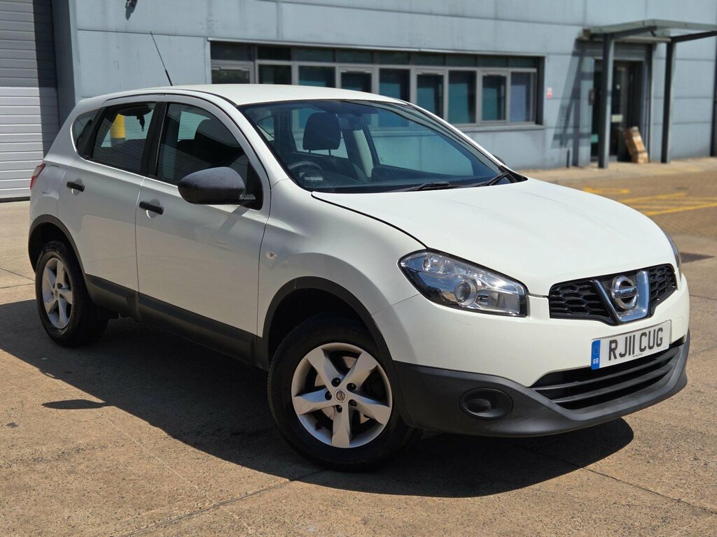 Nissan Qashqai 1.6 Visia 2Wd Euro 5 Ss White