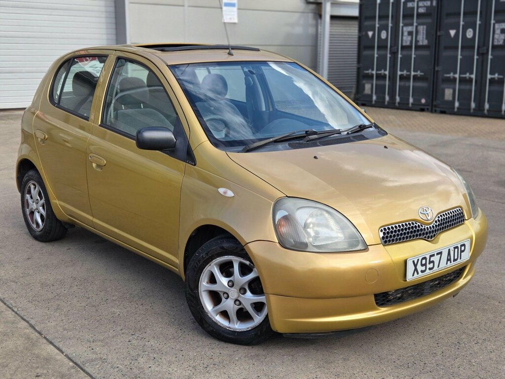 Toyota Yaris 1.3 Vvt-i 16V Cdx Gold