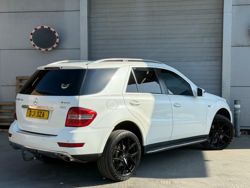Mercedes-Benz M Class Ml350 Cdi V6 Blueefficiency Grand Edition Suv Silver #16