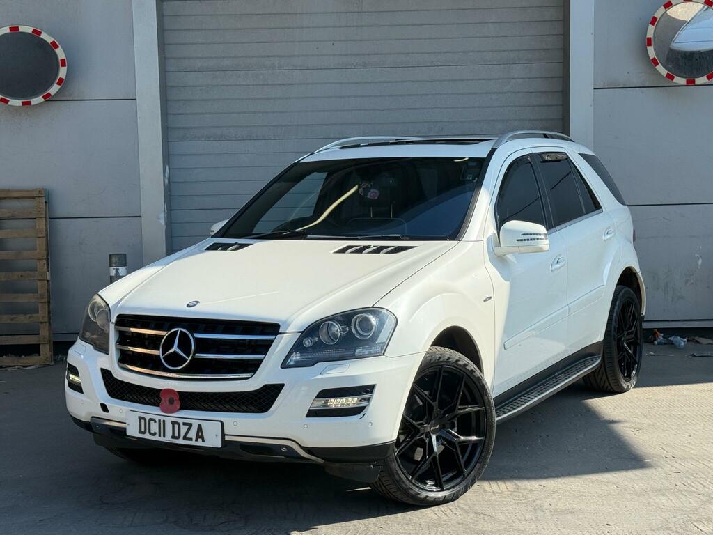 Mercedes-Benz M Class Ml350 Cdi V6 Blueefficiency Grand Edition Suv Silver #23