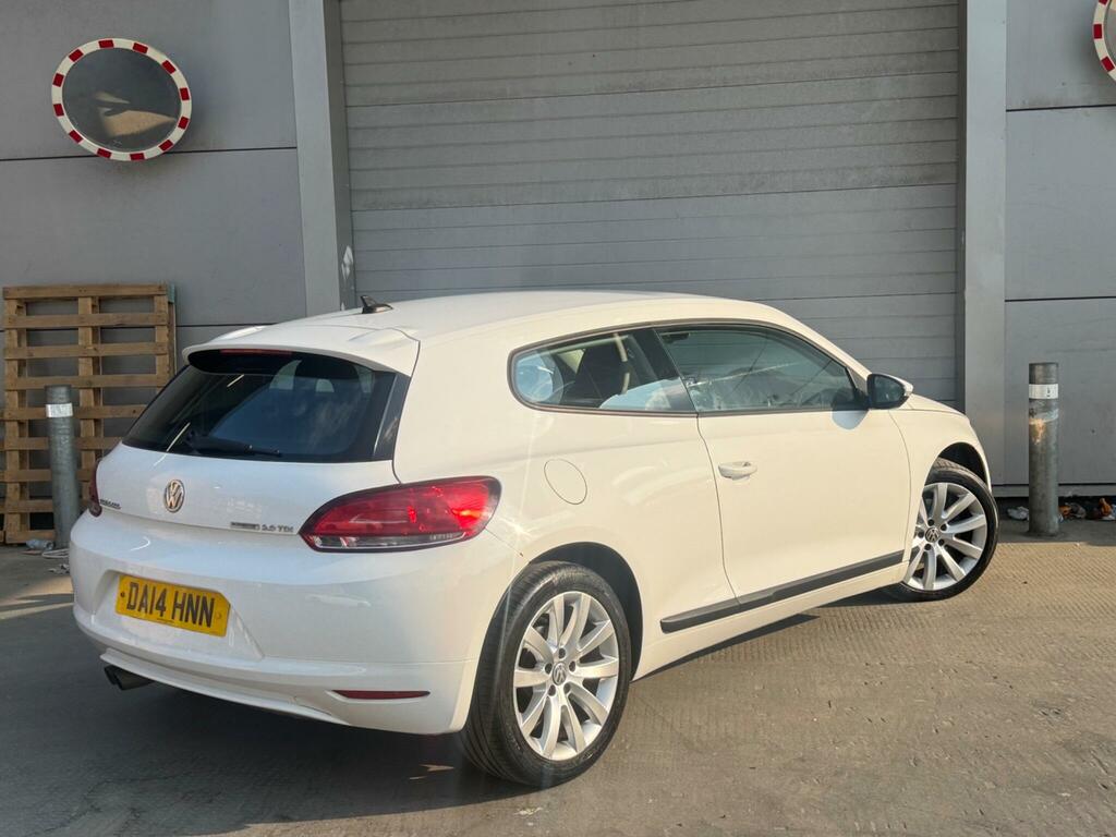 Volkswagen Scirocco 2.0 R Line Tdi Dsg 175 Bhp - Free Delivery Red #17