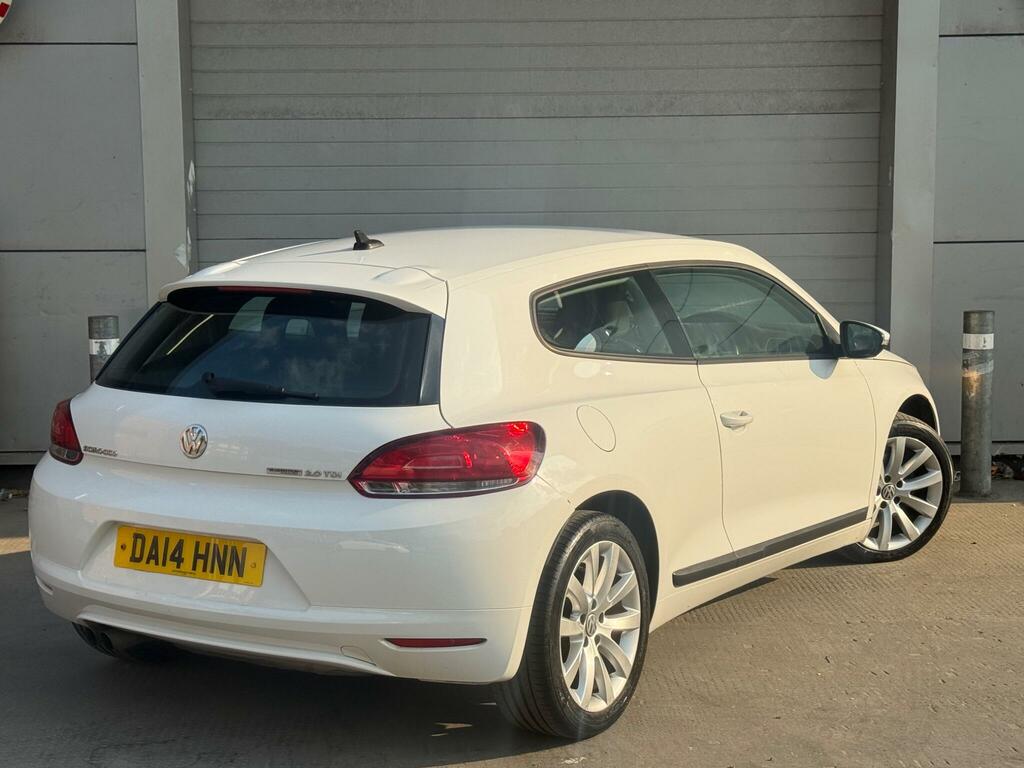 Volkswagen Scirocco 2.0 R Line Tdi Dsg 175 Bhp - Free Delivery Red #15