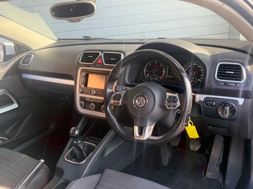 Volkswagen Scirocco 2.0 Tdi Bluemotion Tech Euro 5 Ss Nav #4