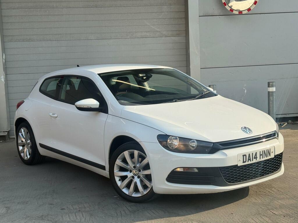 Volkswagen Scirocco 2.0 Tdi Bluemotion Tech Euro 5 Ss Nav