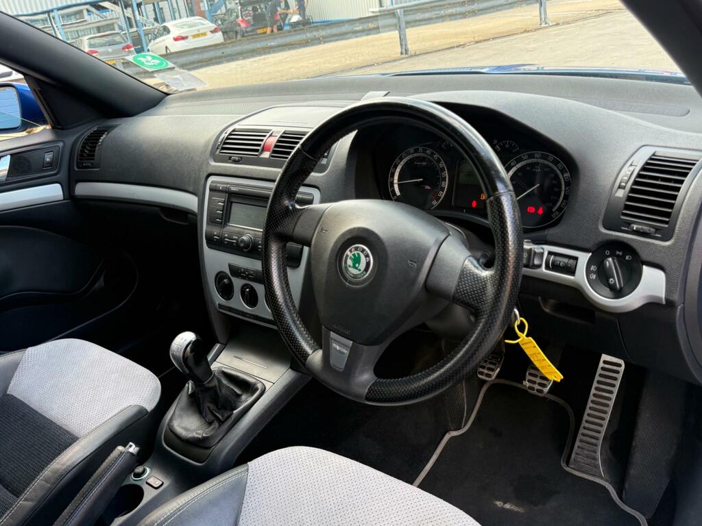 Skoda Octavia 1.9 Laurin Klement Tdi 103 Bhp Grey #14