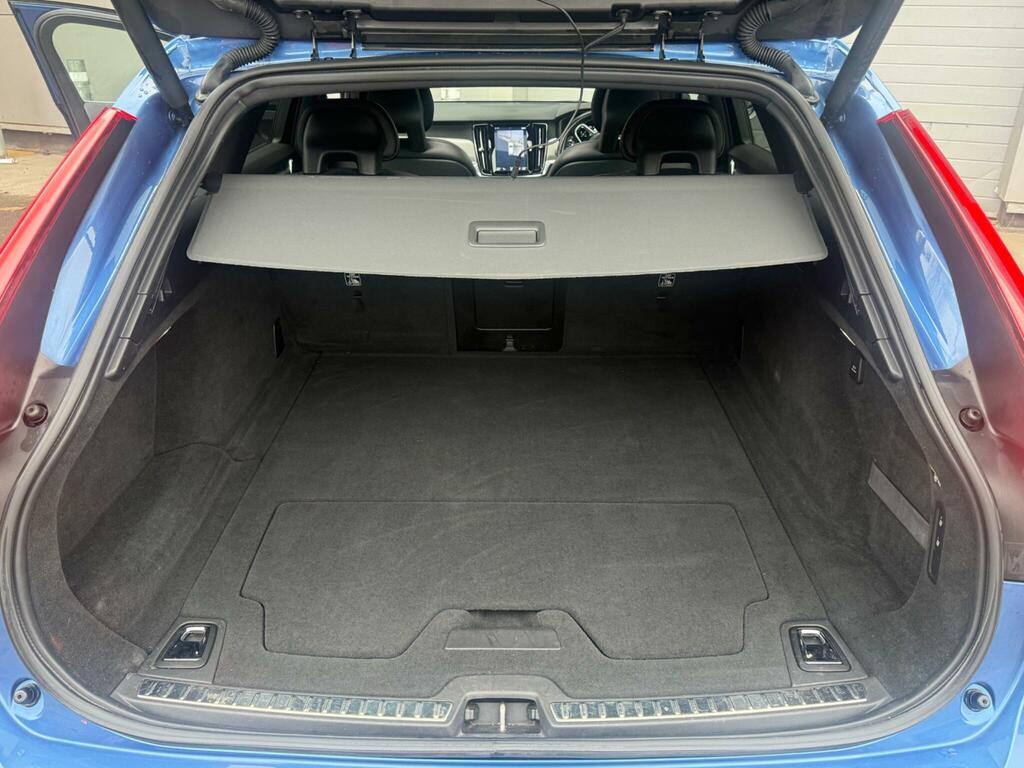 Volvo V90 2.0 D4 Inscription Geartronic Grey #12