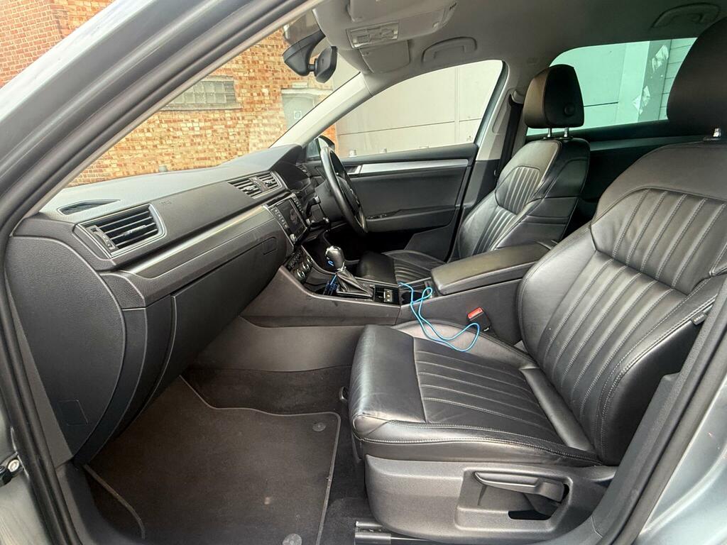 Skoda Superb 2.0 Tdi Cr 190 Se L Executive 4X4 Dsg Grey #11