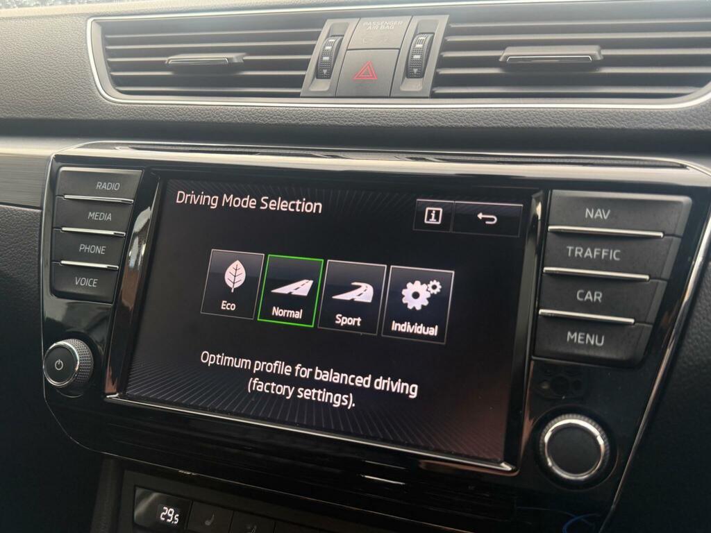 Skoda Superb 2.0 Tdi Se L Executive Dsg 6Spd Euro 6 Ss #6
