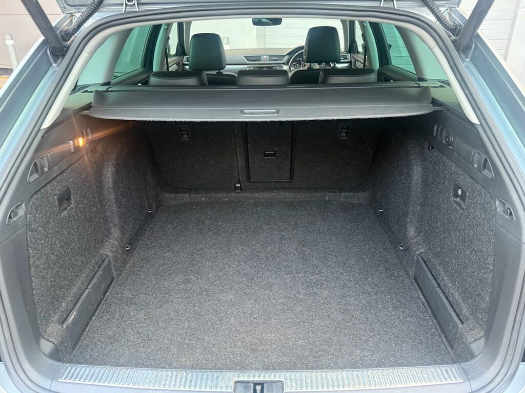 Skoda Superb 2.0 Tdi Cr 190 Se L Executive 4X4 Dsg Grey #22