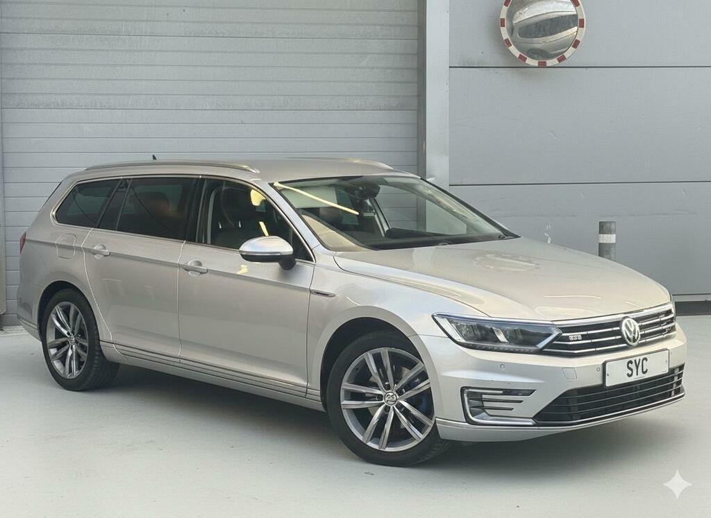 Volkswagen Passat 1.4 Tsi Gte Dsg Euro 6 Ss Silver