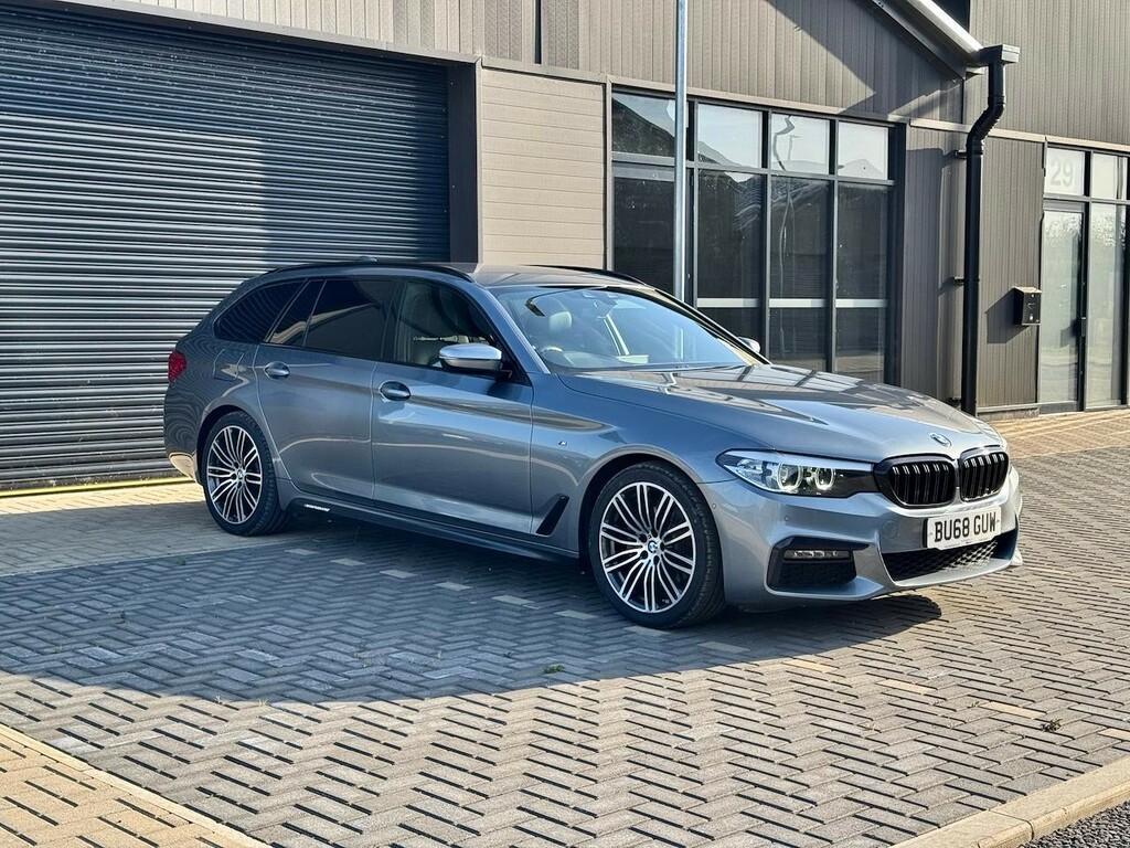 BMW 5 Series 520D Xdrive M Sport Blue #4