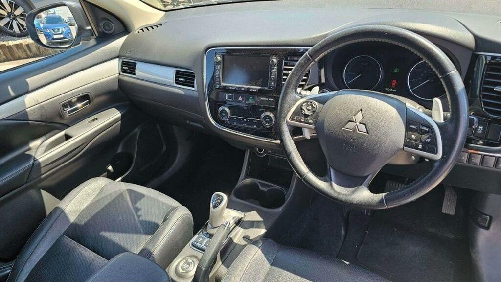 Mitsubishi Outlander 2.3 Di-d Gx 4 147 Bhp Orange #8