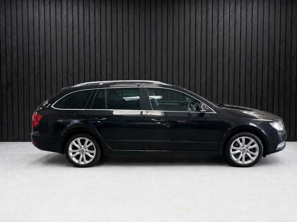 Skoda Superb 1.6Tdi Greenline III Elegance White #7