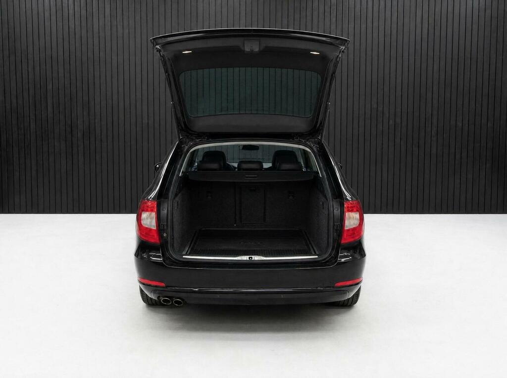 Skoda Superb 1.6Tdi Greenline III Elegance White #15