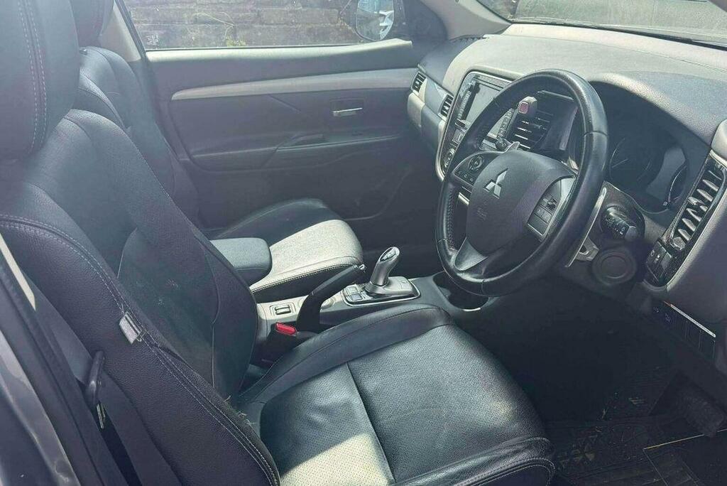 Mitsubishi Outlander 2.0H 12Kwh Gx4h Cvt 4Wd Euro 5 Ss  #6