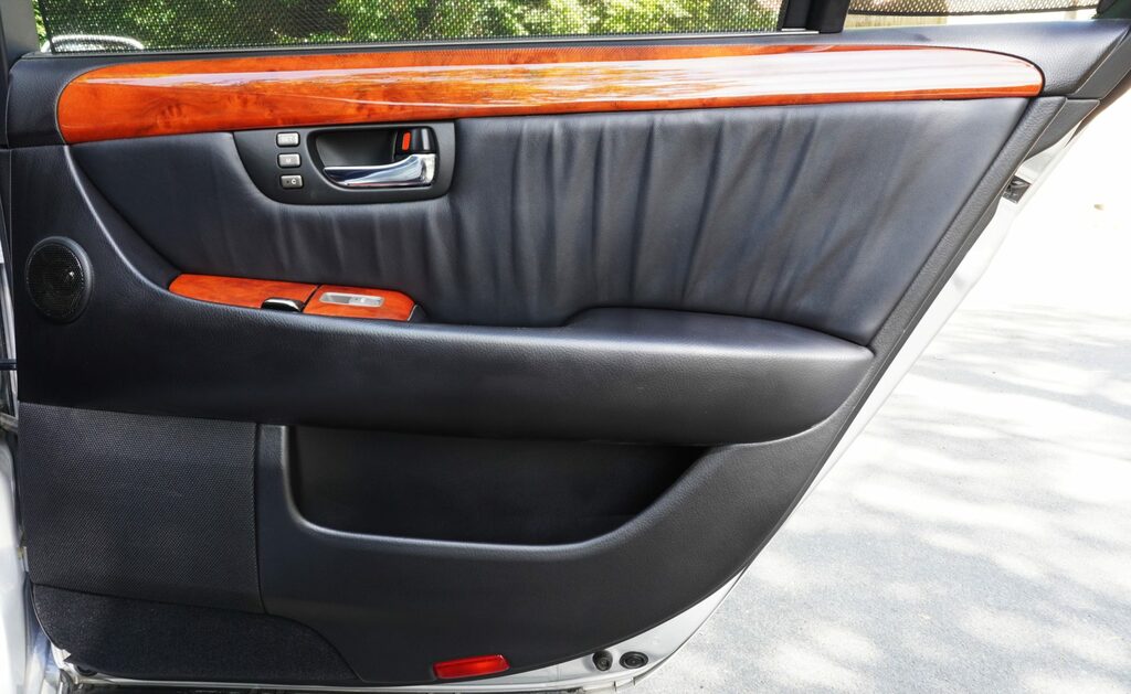 Lexus LS  Brown #44