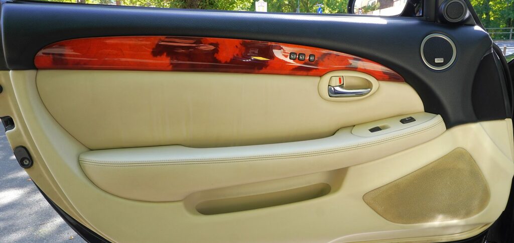 Lexus SC 4.3 2dr Black #39