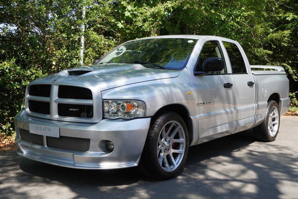 Dodge RAM 8.3 V10 Srt10 Silver