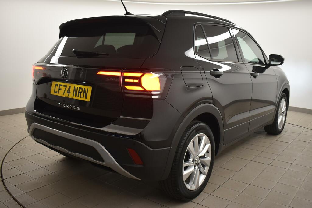 Volkswagen T-Cross 1.0 Tsi Match CF74NRN Black #4