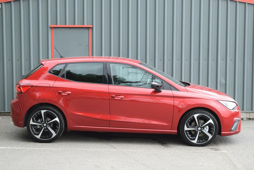Seat Ibiza 1.0 Tsi 110 Fr Sport YT22XMK Red #2