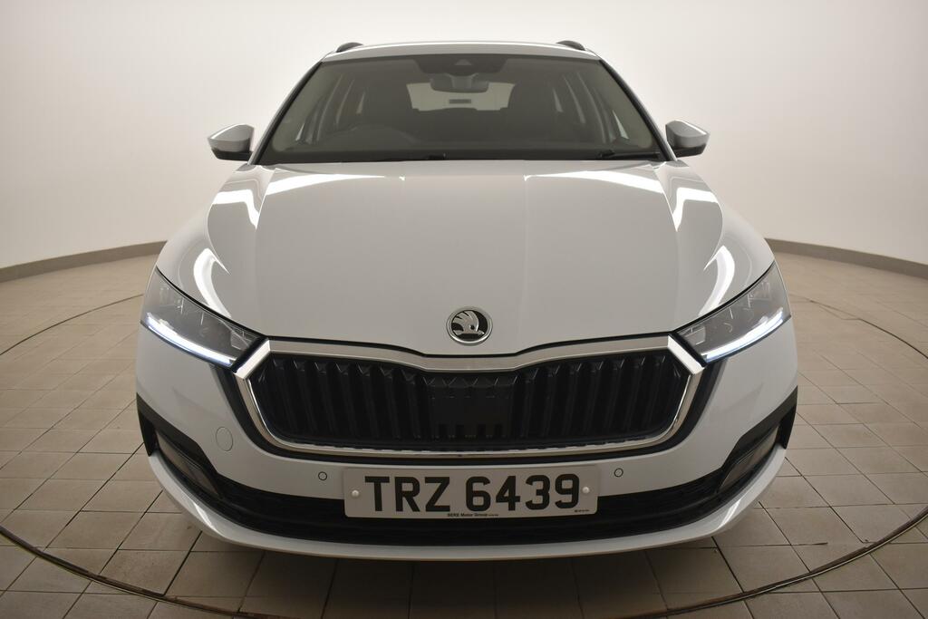Skoda Octavia 1.0 Tsi Se Technology White #5