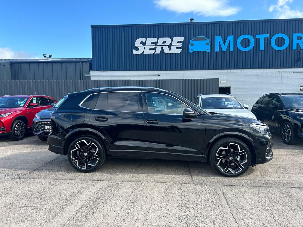 Volkswagen Tiguan 1.5 Etsi 150 R-line Dsg KP26LYT Black #2