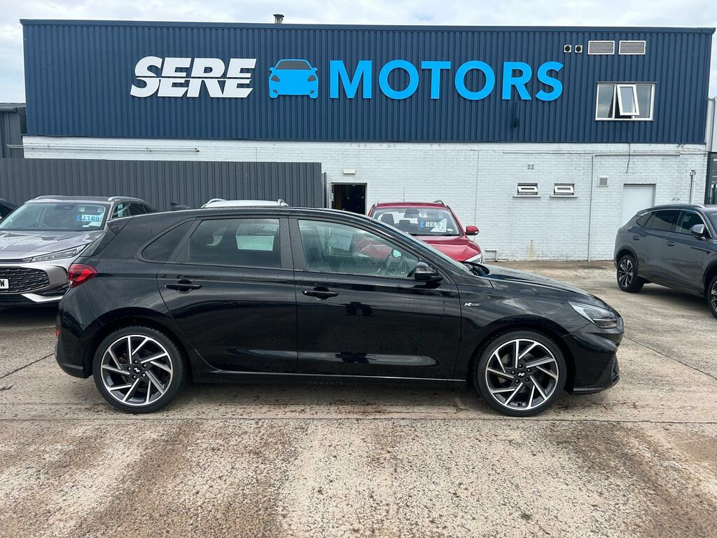 Hyundai I30 1.5T Gdi N Line Black #2
