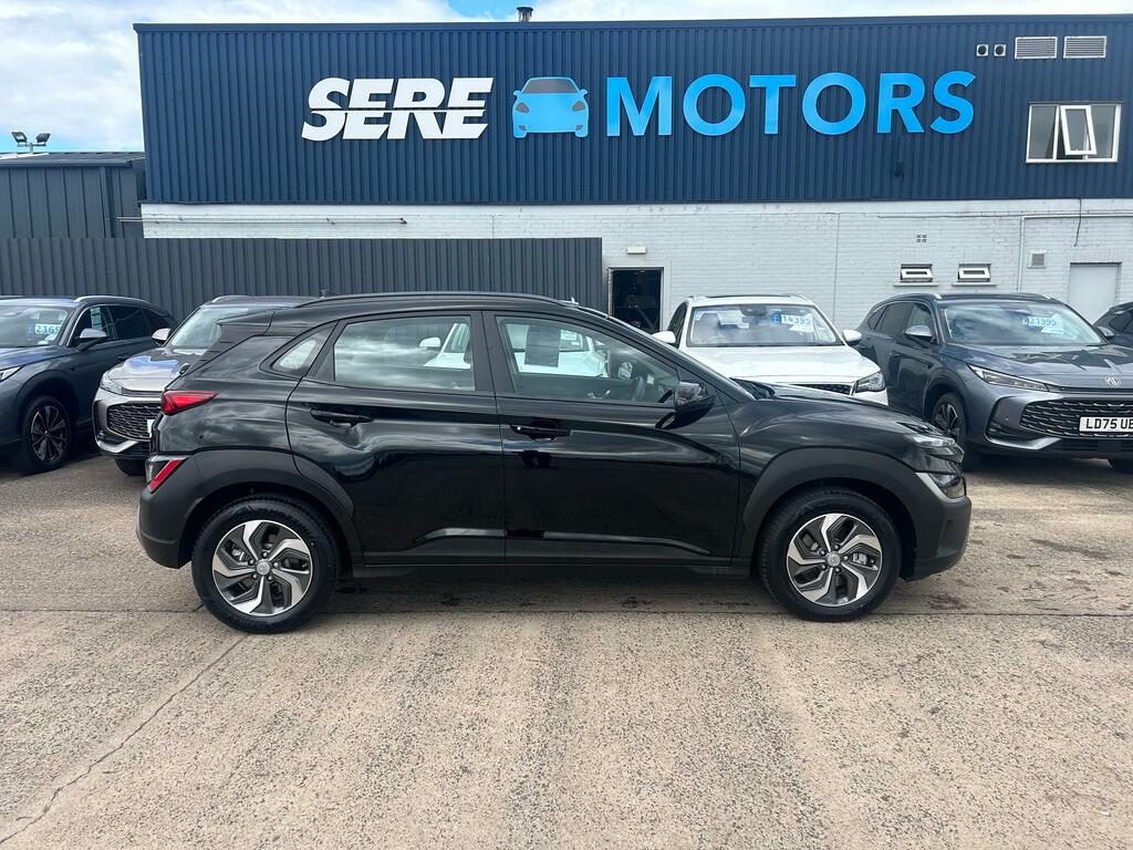 Hyundai Kona 1.6 Gdi Hybrid Se Connect Dct BYZ6540 Black #2
