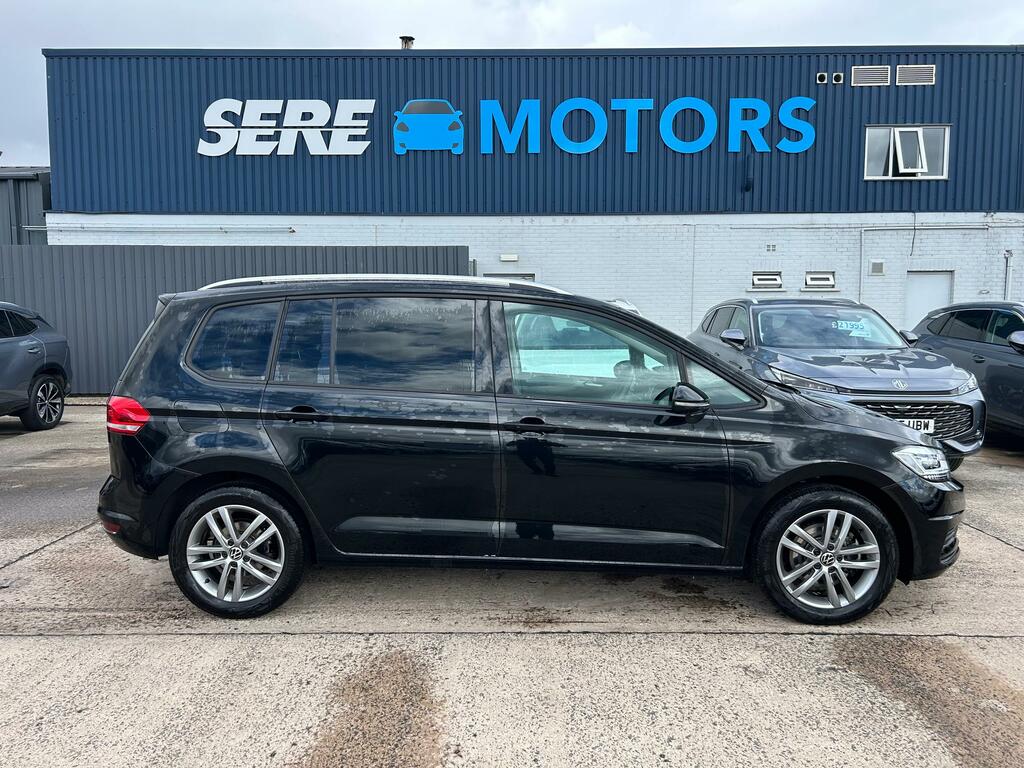 Volkswagen Touran 1.5 Tsi Evo Match Black