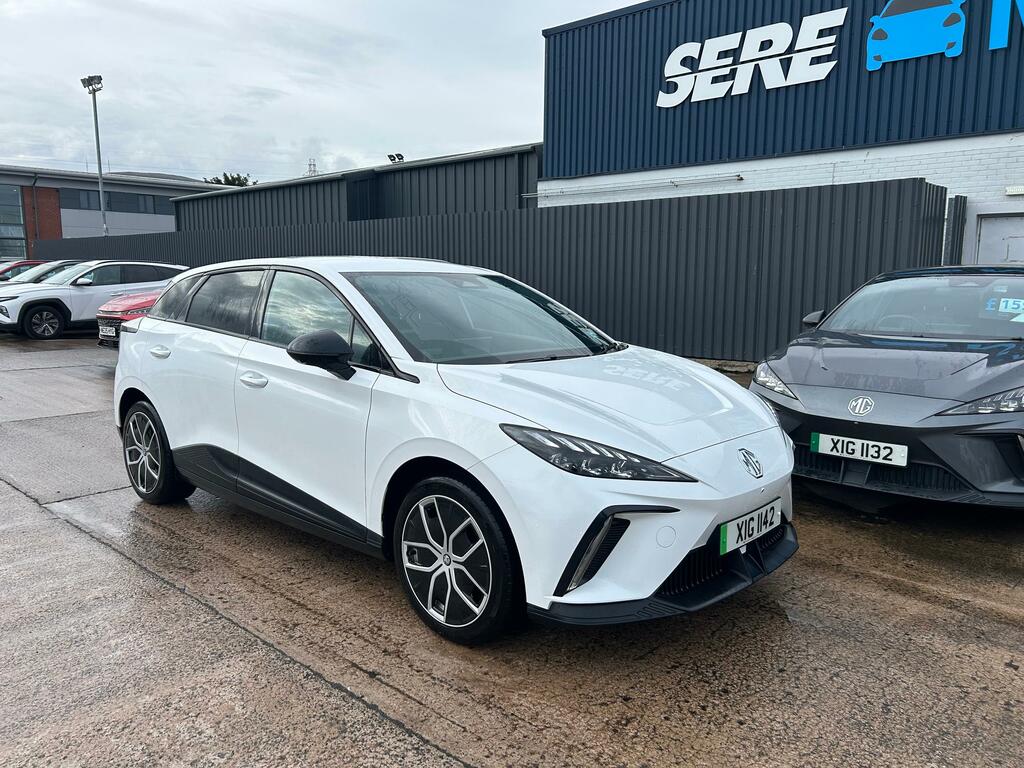 MG MG4 150Kw Trophy Ev Long Range 64Kwh White
