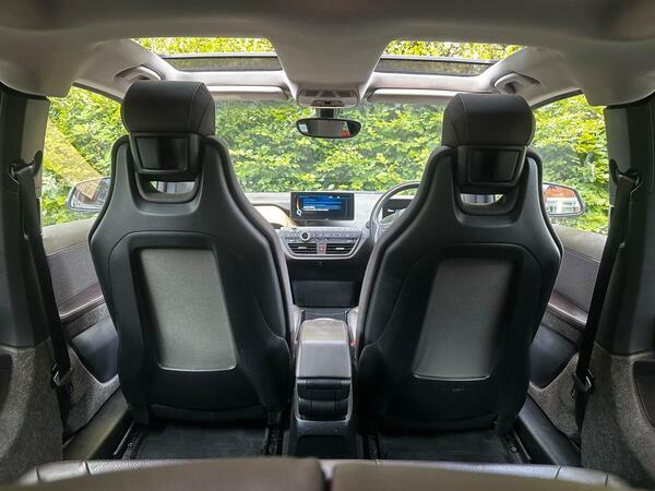 BMW i3 2015 Hatchback Plug-in Hybrid Euro White #15