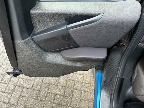 BMW i3 2015 Hatchback Plug-in Hybrid Euro White #26