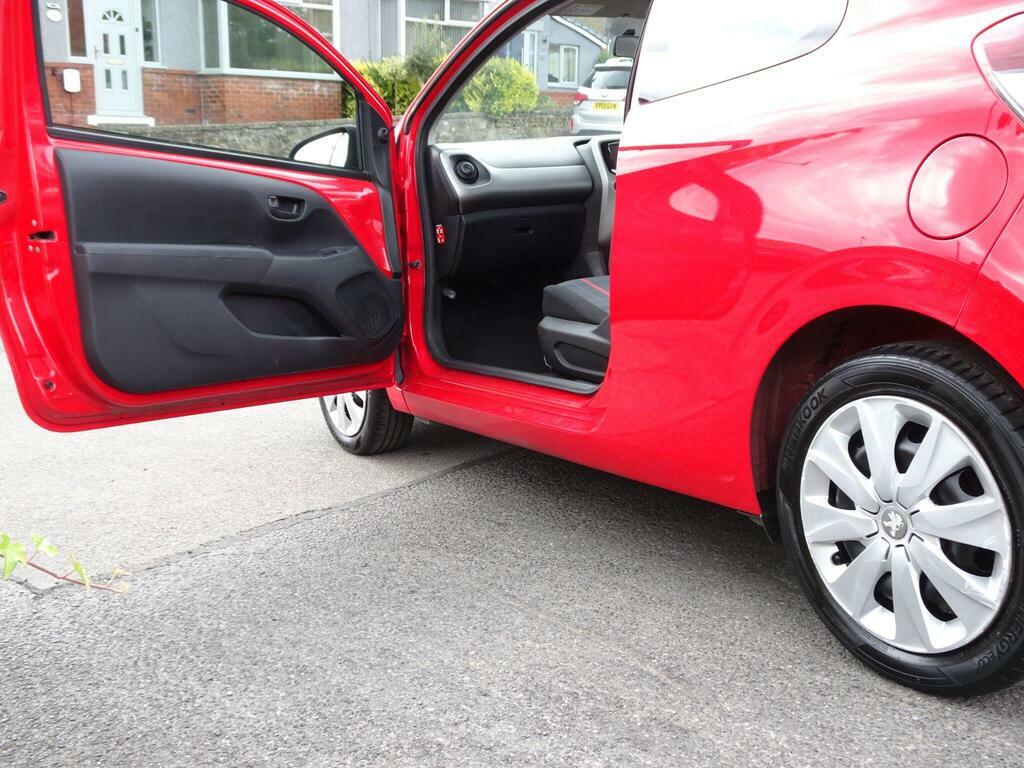 Peugeot 108 1.0 Active 2 Tronic Euro 6 Black #22