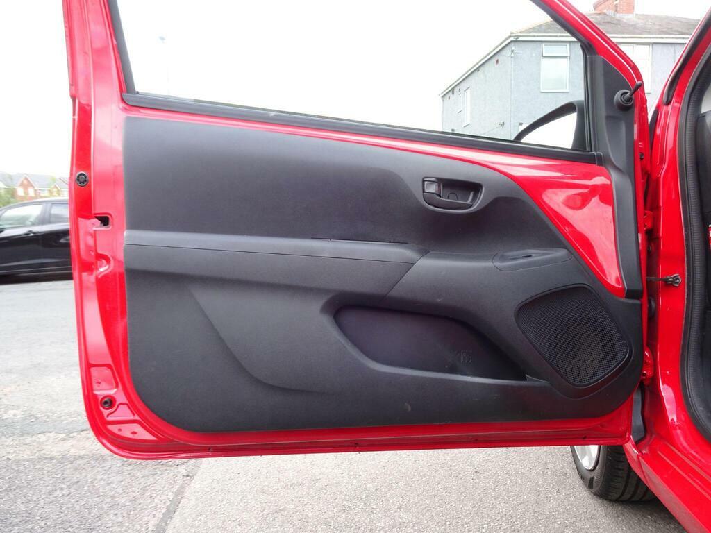 Peugeot 108 1.0 Active 2 Tronic Euro 6 Black #20