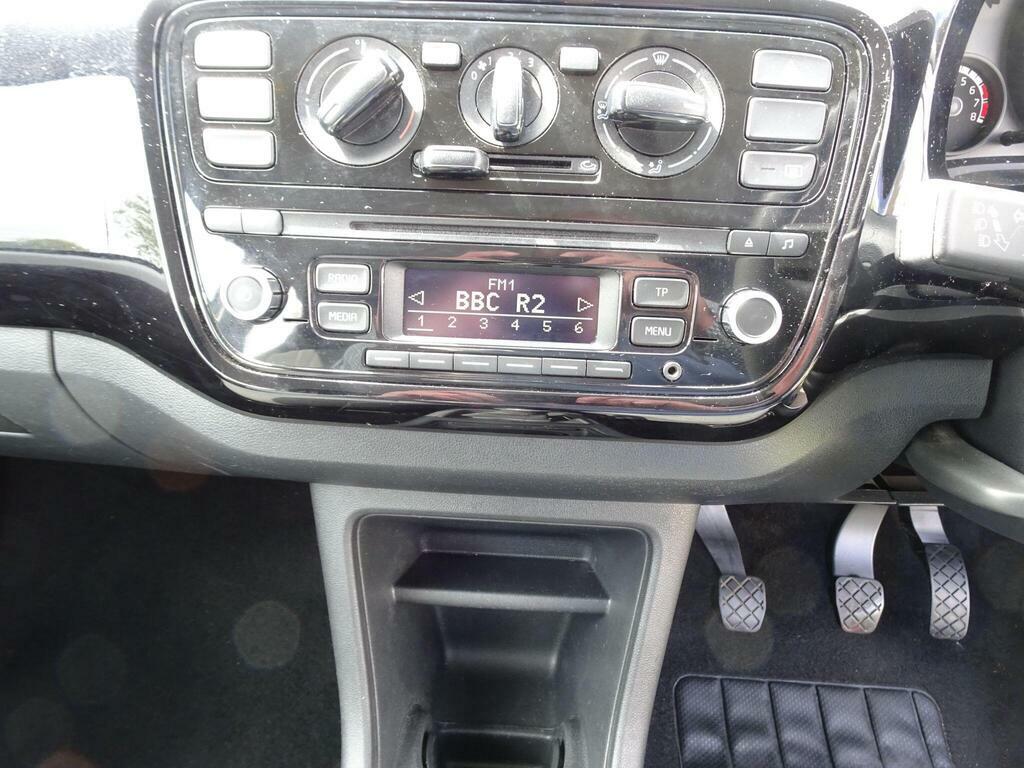 Volkswagen Up 1.0 Club Up Hatchback Blue #12
