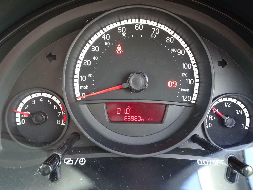Volkswagen Up 1.0 Club Up Hatchback Blue #11