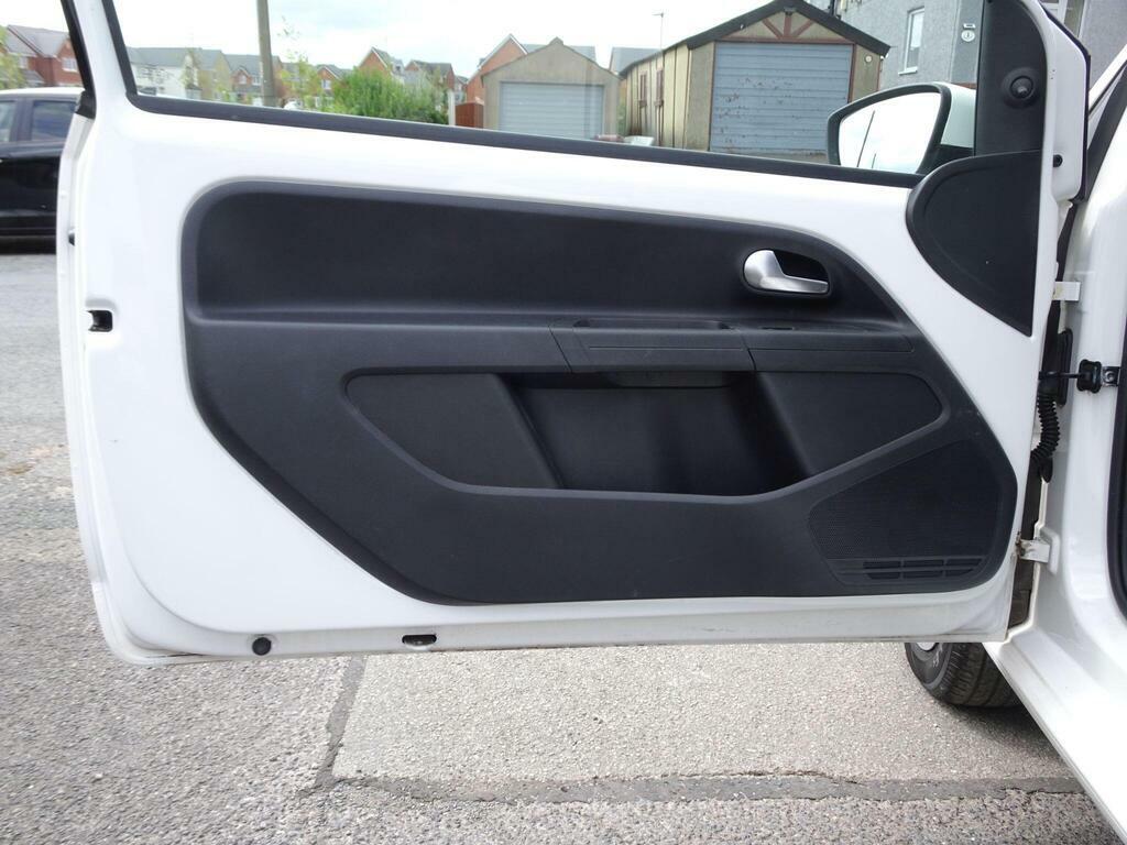 Volkswagen Up 1.0 Club Up Hatchback Blue #20